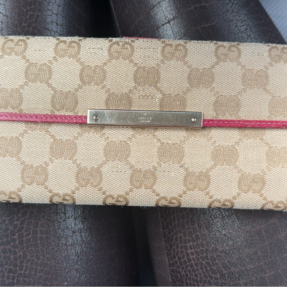 Gucci monogram wallet